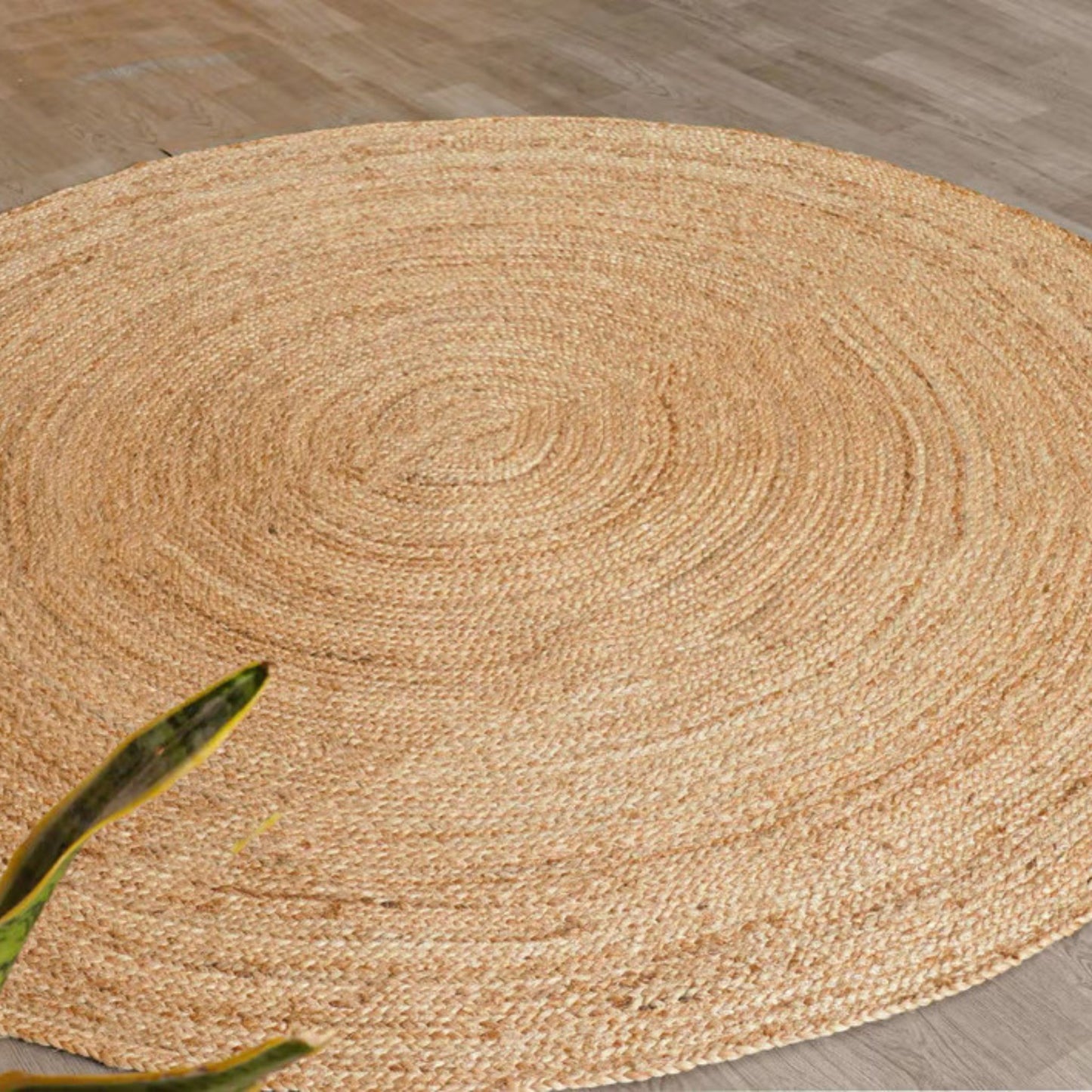 Natural Round Jute Rug – Hand Braided Fiber Design (Boho Minimal Style)