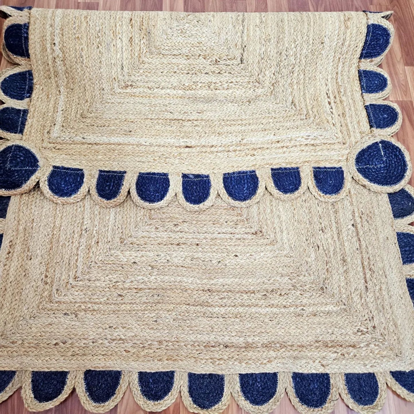 Handwoven Jute Runner Rug with Scalloped Black Trim – Boho Hallway Carpet